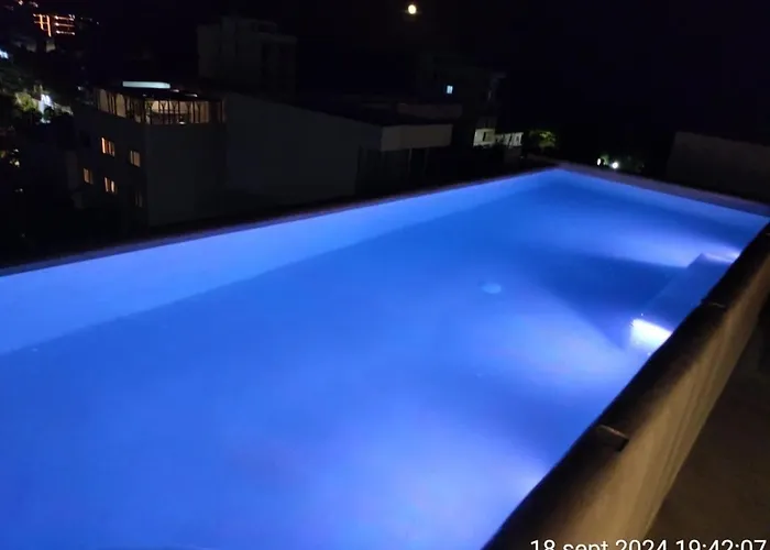 Itzamna Balcony Deluxe Apartamento *